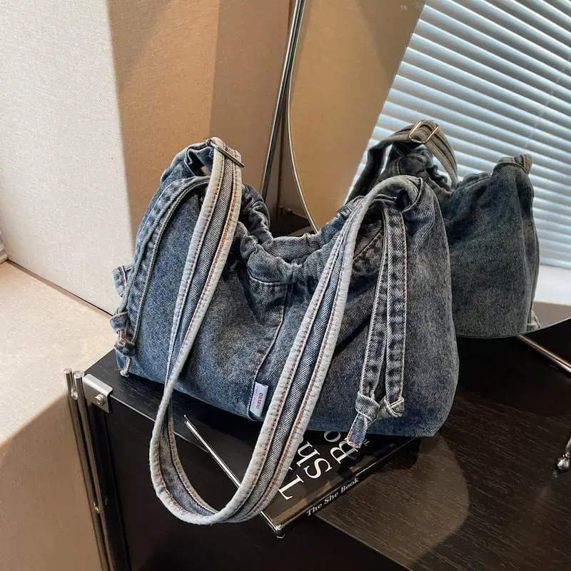 Vintage Denim Crossbody Bag 2025 New Niche Trend Washed Women's Bag - Image 4