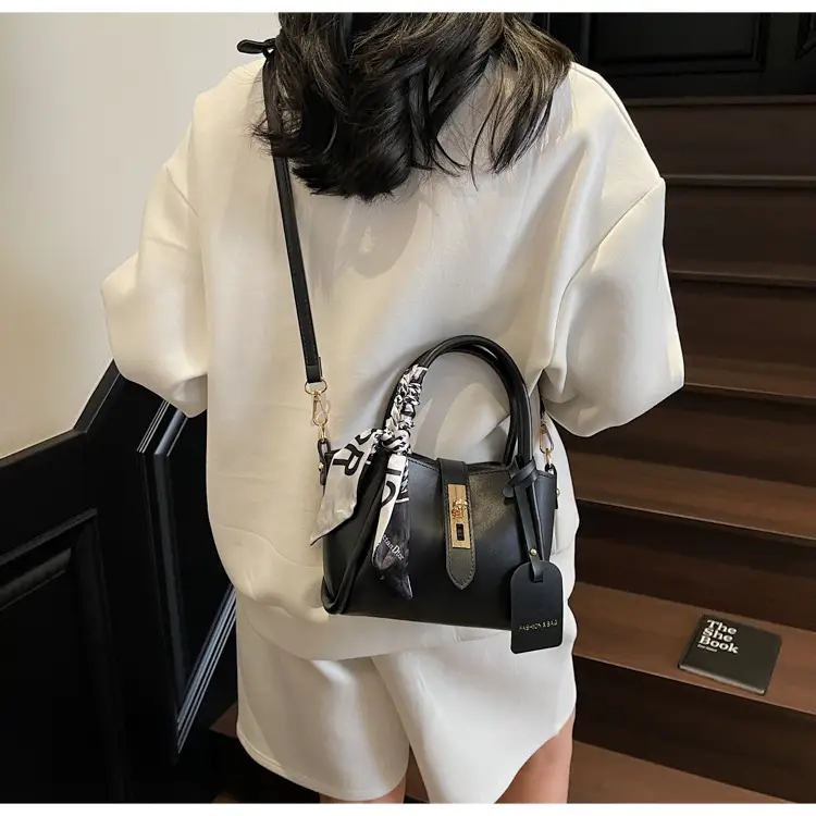 Women Crossbody Bag Korean Design Beige 2026 — feature 25