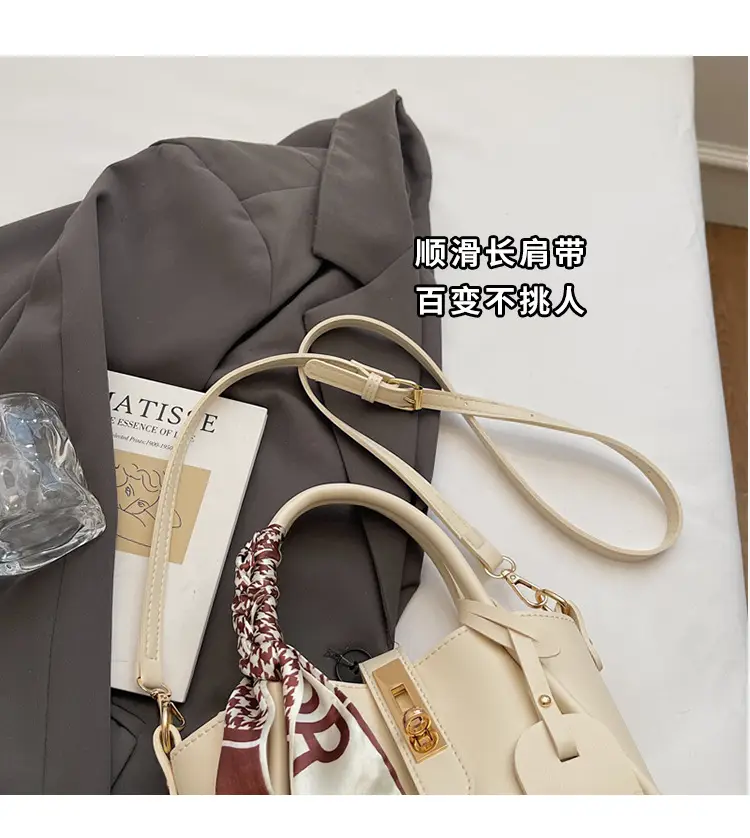 Women Crossbody Bag Korean Design Beige 2026 — feature 3