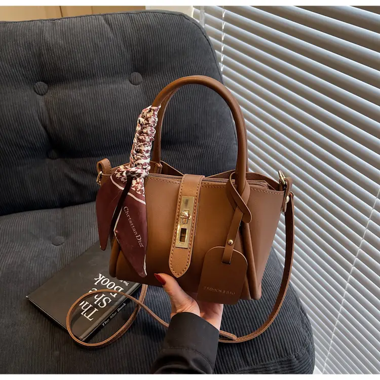 Women Crossbody Bag Korean Design Beige 2026 - Image 5