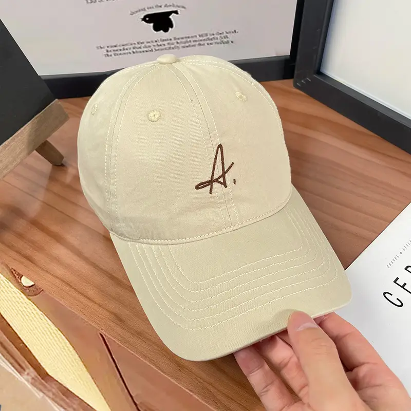 Women White Baseball Cap 46cm Round 8cm Deep — feature 27