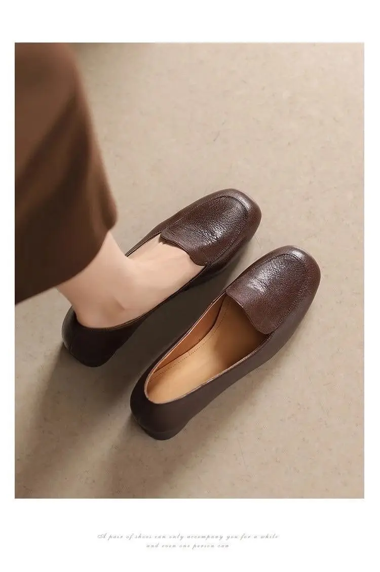 French Retro Soft Leather Loafers for Women, Thick Heel, Small Leather Shoes, 2025 Spring New Low Heel Pumps — feature 6