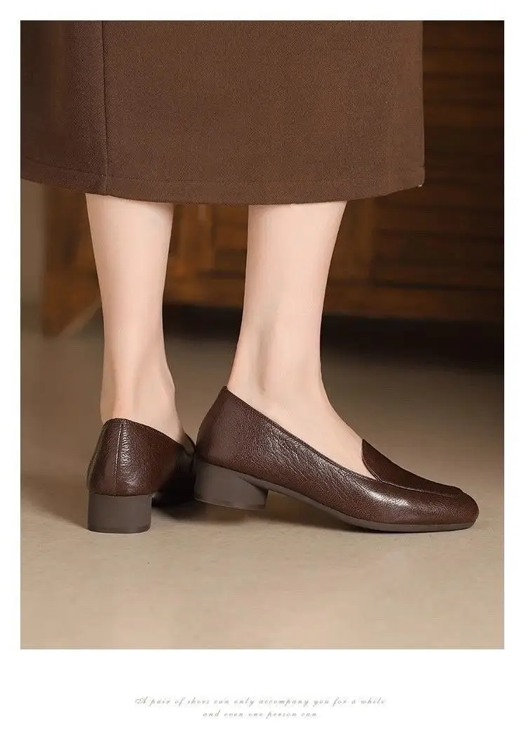 French Retro Soft Leather Loafers for Women, Thick Heel, Small Leather Shoes, 2025 Spring New Low Heel Pumps — feature 7