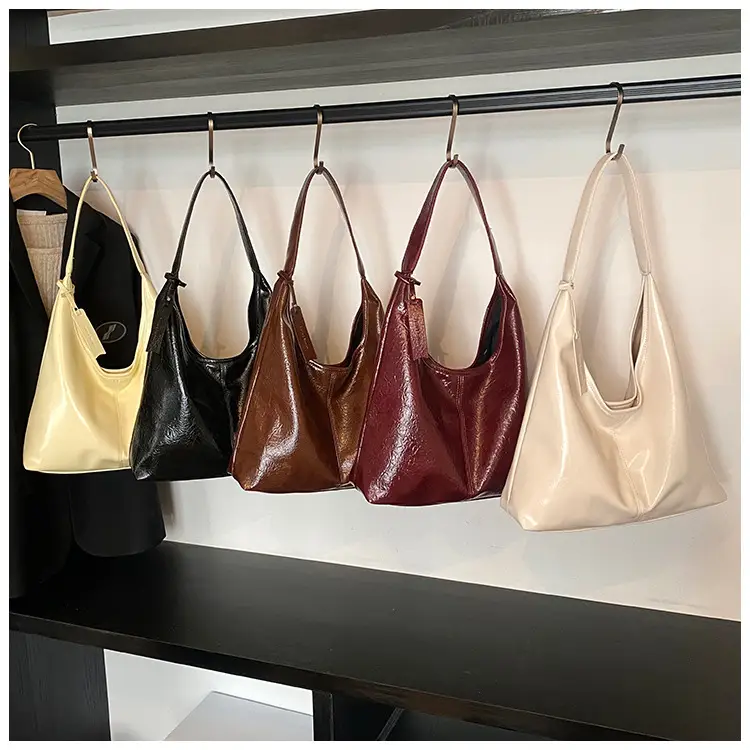 Women Cross-Border Casual Shoulder Tote Bag Cream Spring 2026 — feature 1