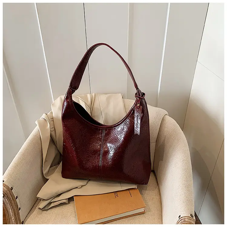 Women Cross-Border Casual Shoulder Tote Bag Cream Spring 2026 — feature 28