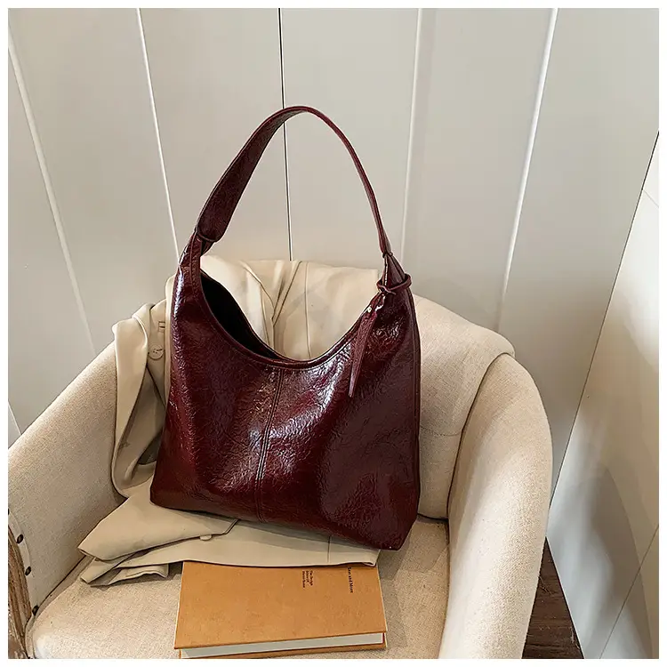 Women Cross-Border Casual Shoulder Tote Bag Cream Spring 2026 — feature 30