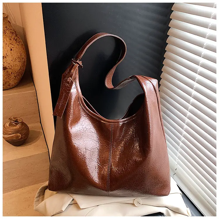 Women Cross-Border Casual Shoulder Tote Bag Cream Spring 2026 — feature 37