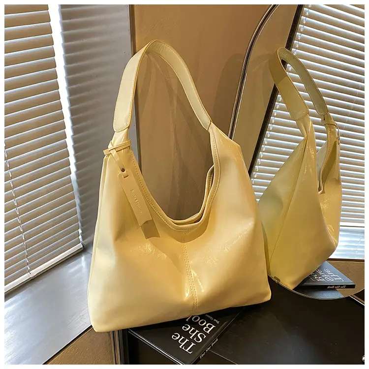 Women Cross-Border Casual Shoulder Tote Bag Cream Spring 2026 — feature 39