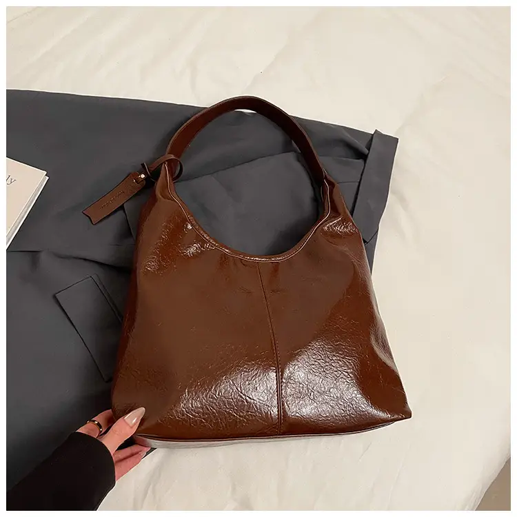Women Cross-Border Casual Shoulder Tote Bag Cream Spring 2026 — feature 41