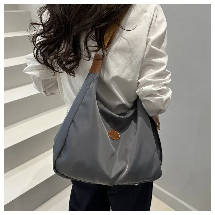 Women's White Oxford Tote Bag Large Capacity Crossbody Shoulder Commuter — feature 16