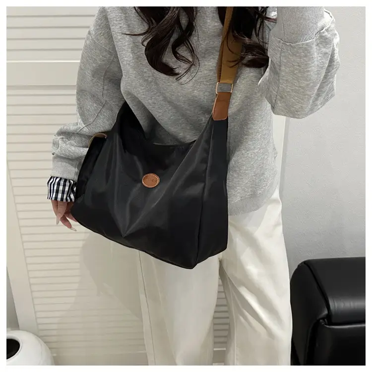 Women's White Oxford Tote Bag Large Capacity Crossbody Shoulder Commuter — feature 20