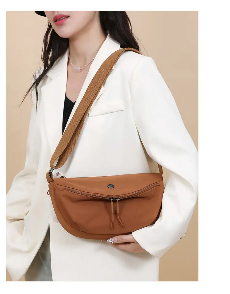 Lightweight Nylon Crossbody Bag Black with Adjustable Strap — feature 16