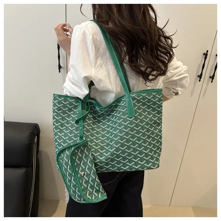 Blue Printed Vintage Mother-son Tote Bag 2025 Spring Summer — feature 15