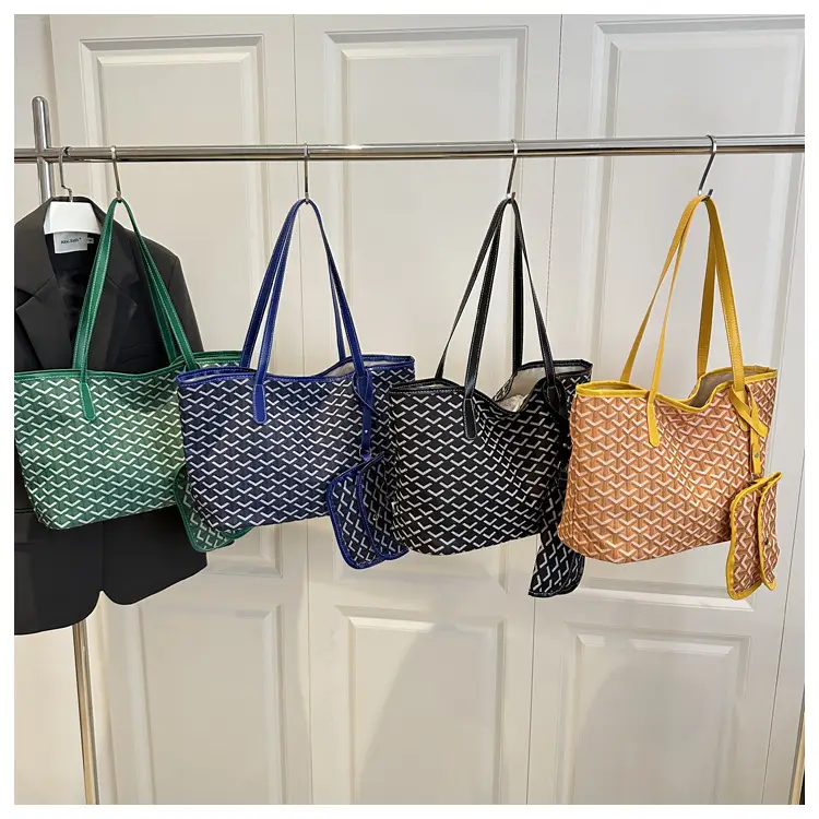 Blue Printed Vintage Mother-son Tote Bag 2025 Spring Summer — feature 24