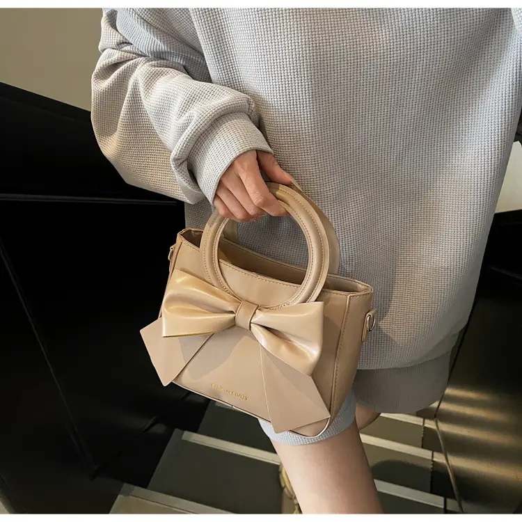 Women's White Bow Shoulder Bag 2025 New Style — feature 9