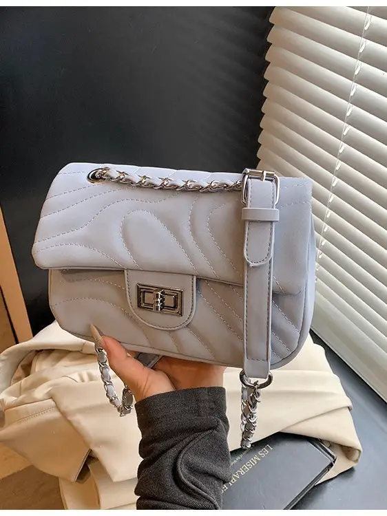 Pink Quilted Crossbody Bag for Women 2025 - Image 9