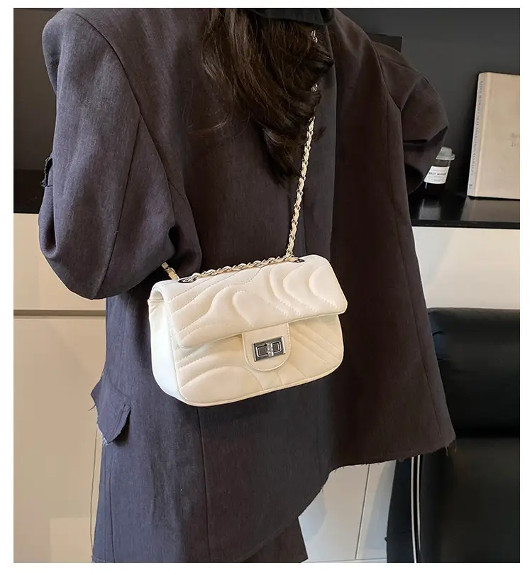Pink Quilted Crossbody Bag for Women 2025 — feature 1