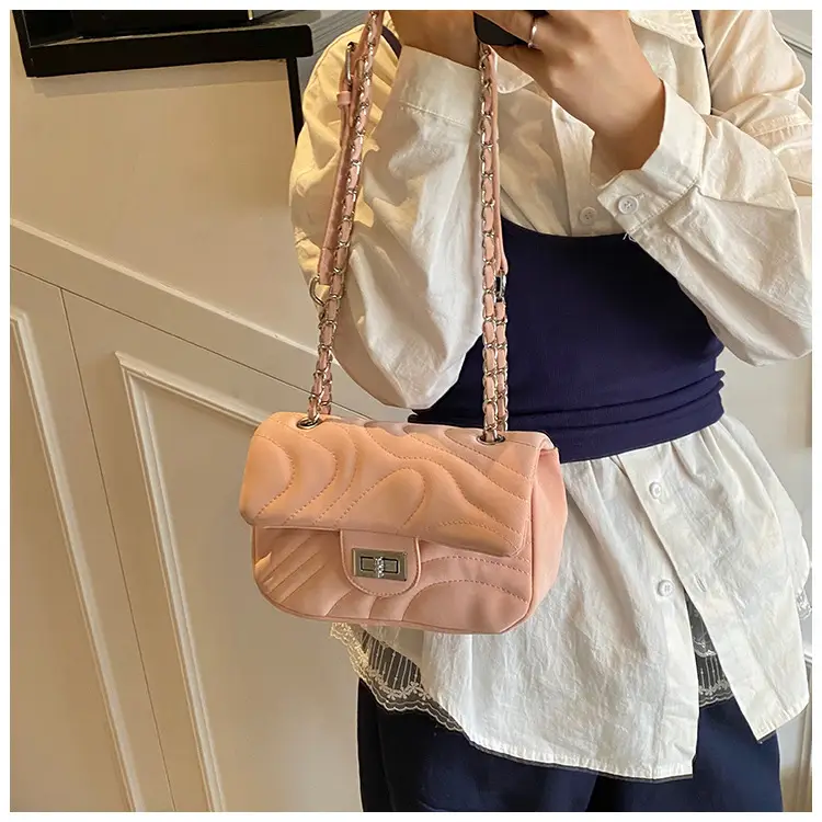 Pink Quilted Crossbody Bag for Women 2025 — feature 8