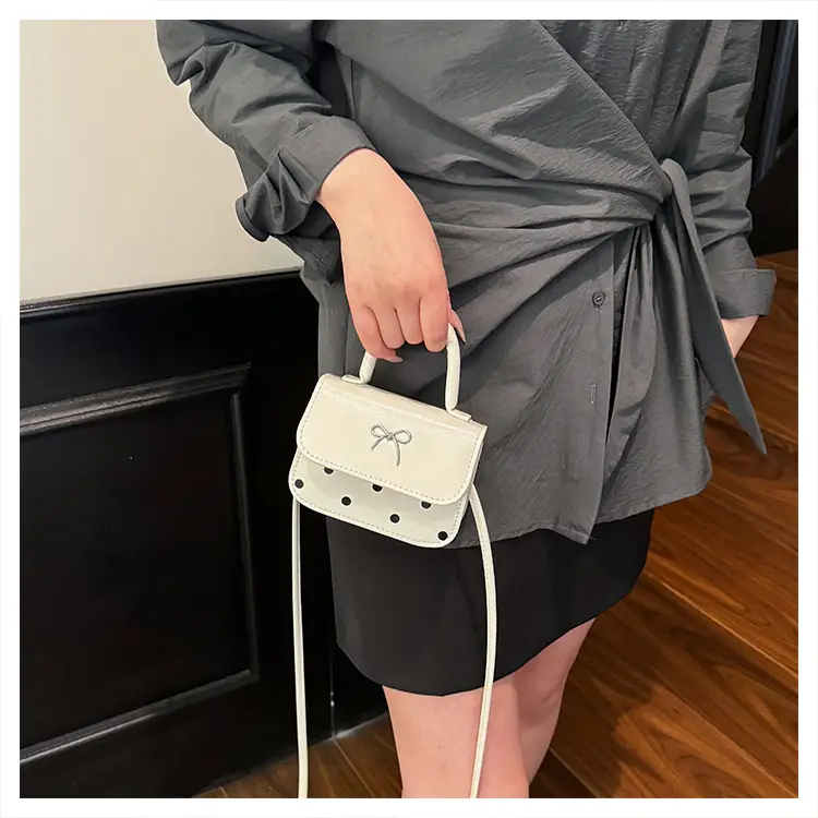 White Korean Style Bow Bag for Women — feature 16
