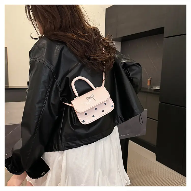 White Korean Style Bow Bag for Women — feature 20