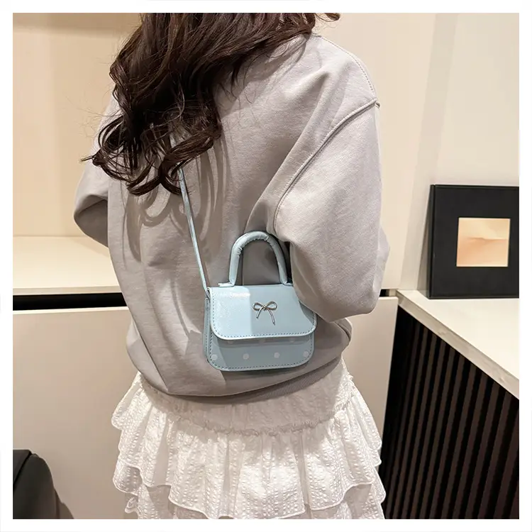 White Korean Style Bow Bag for Women — feature 23
