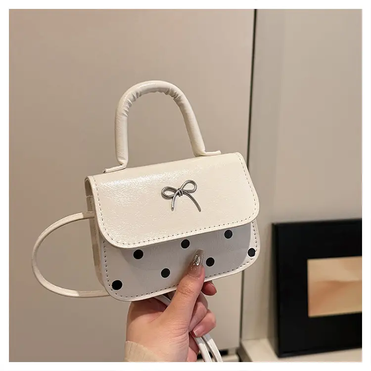 White Korean Style Bow Bag for Women — feature 27