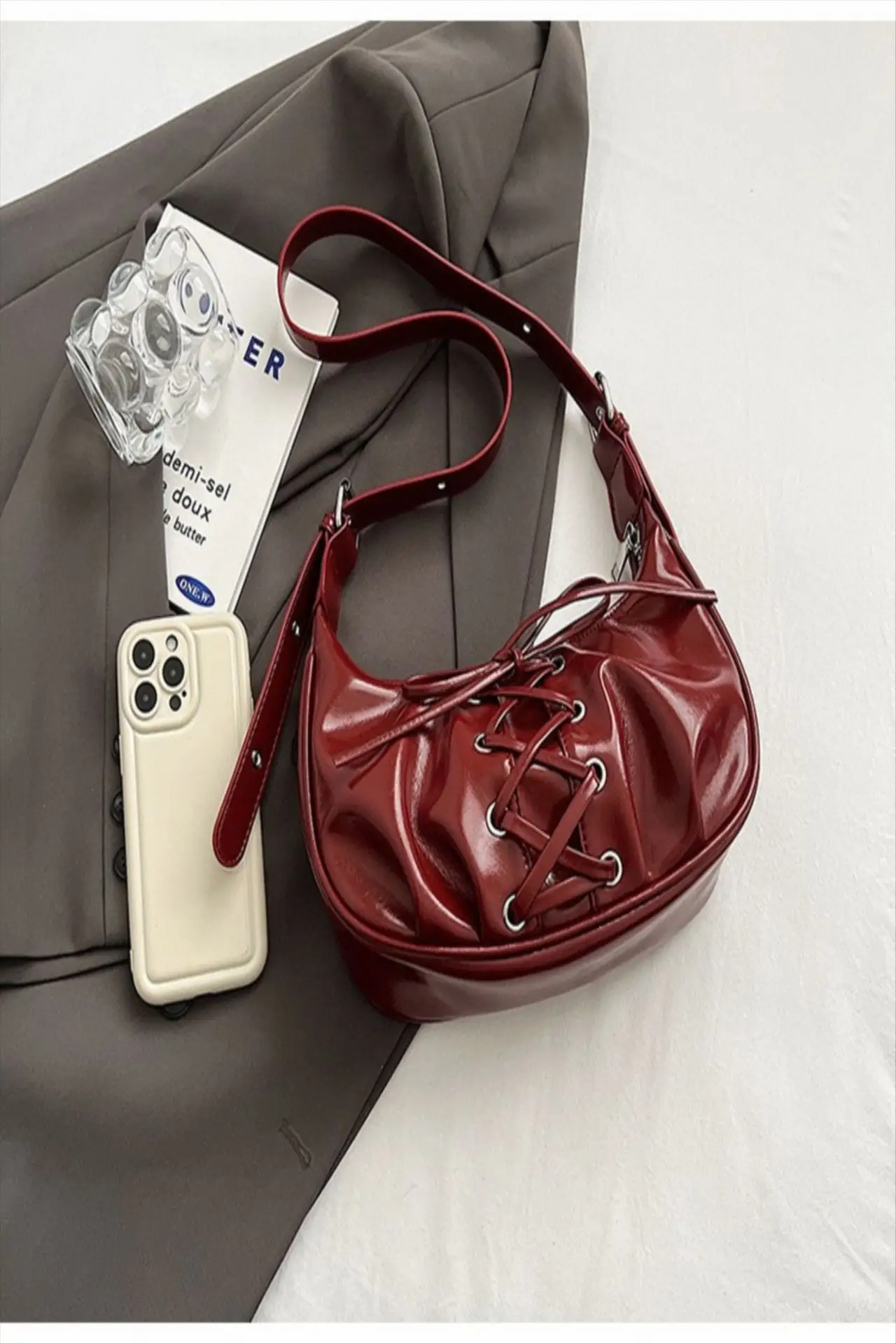 Brown Pleated Bow Tie Women's Shoulder Bag 2026 — feature 11