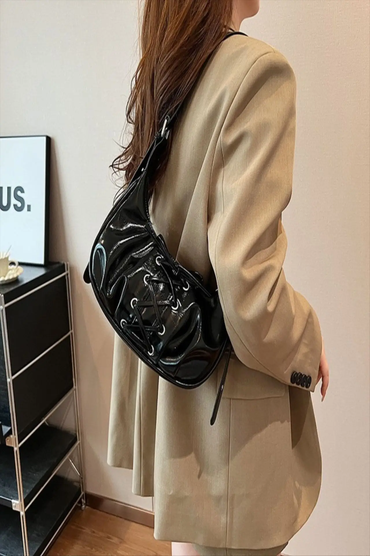 Brown Pleated Bow Tie Women's Shoulder Bag 2026 — feature 8