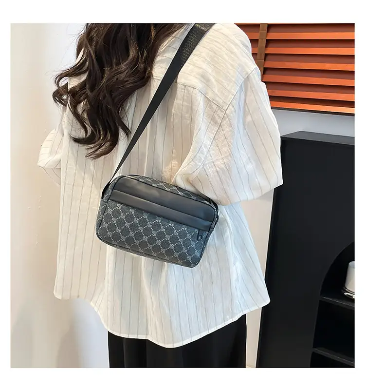 2025 Women Black Geometric Crossbody Bag with Mobile Holder — feature 24