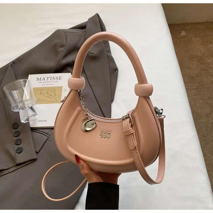 Women's Creamy Retro Shoulder Bag 2025 New — feature 20