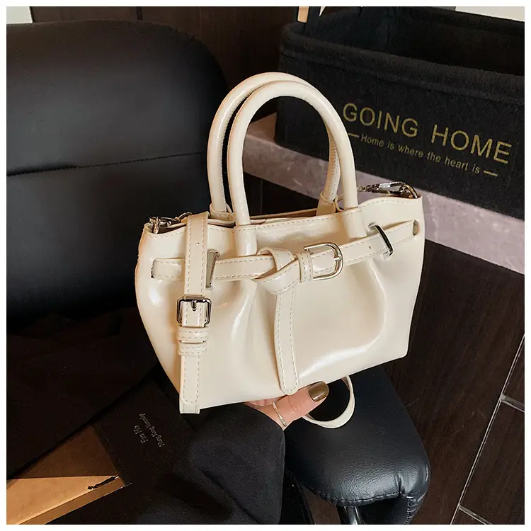 Women Pleated Handbag Gold One Shoulder Bucket Bag — feature 23