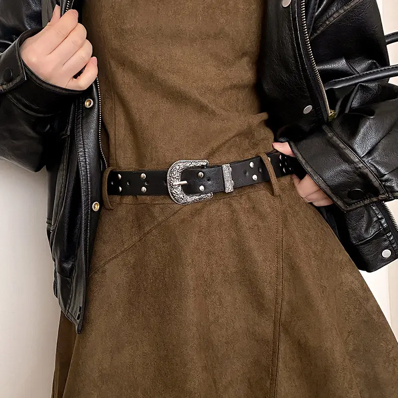 Women's Brown Suede Belt with Retro Silver Buckle - Image 7