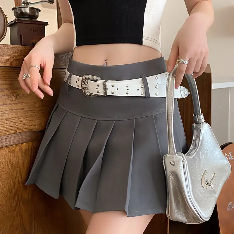 Women's Brown Suede Belt with Retro Silver Buckle - Image 8