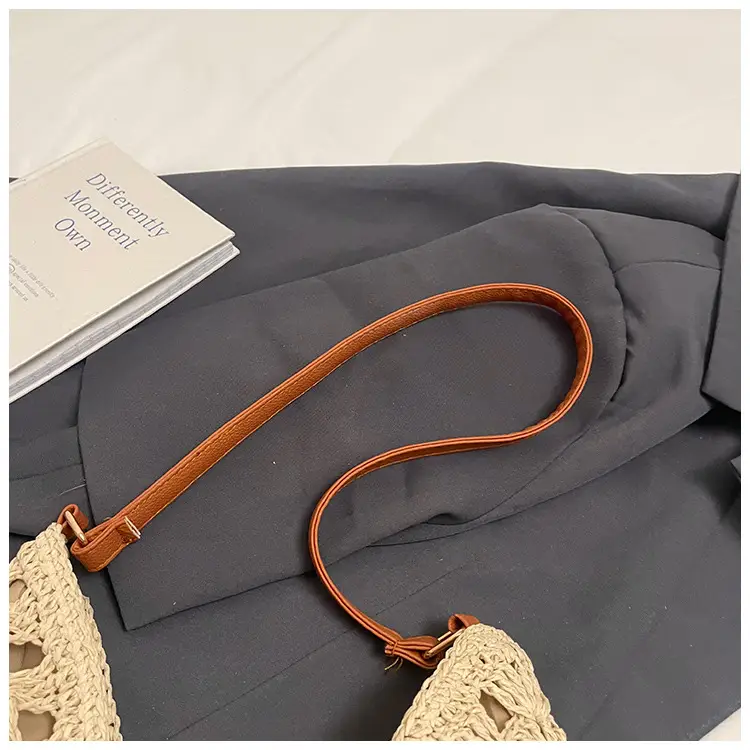 Straw Woven Shoulder Bag Large Capacity for Women — feature 39