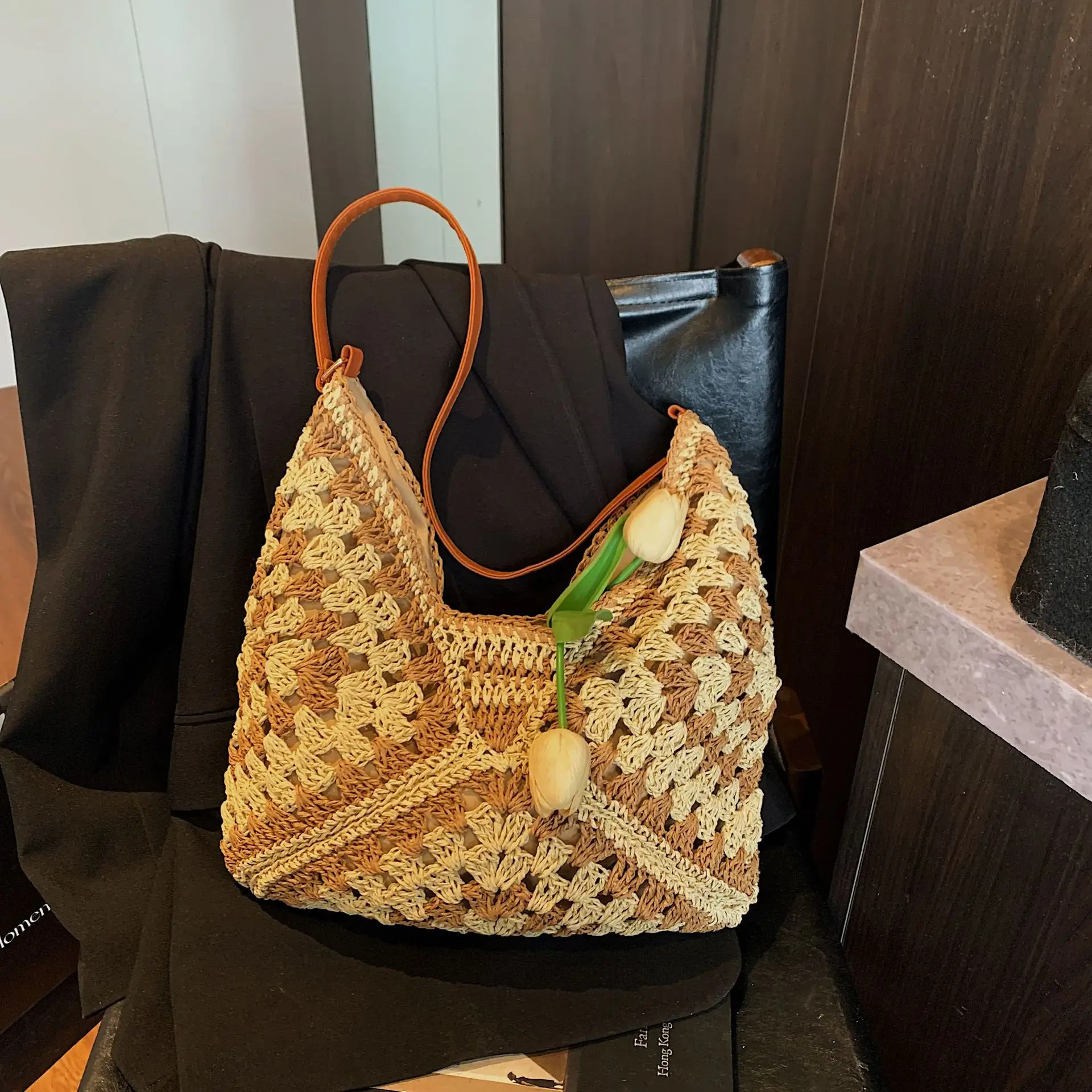 Straw Woven Shoulder Bag Large Capacity for Women