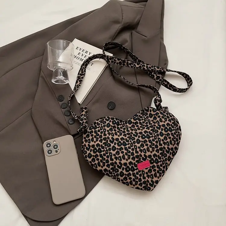 Leopard Print Crossbody Bag for Women - Image 3