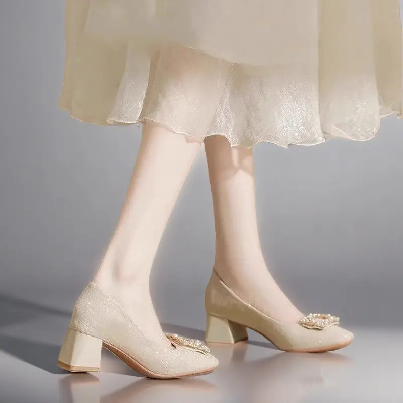 French-Style Chunky High Heels for Women, 2026 New Wedding Shoes, Bridesmaid Shoes, Square Toe, Shallow Mouth, Suitable for Cheongsam and Cheongsam Skirt, Single Shoes - Image 3