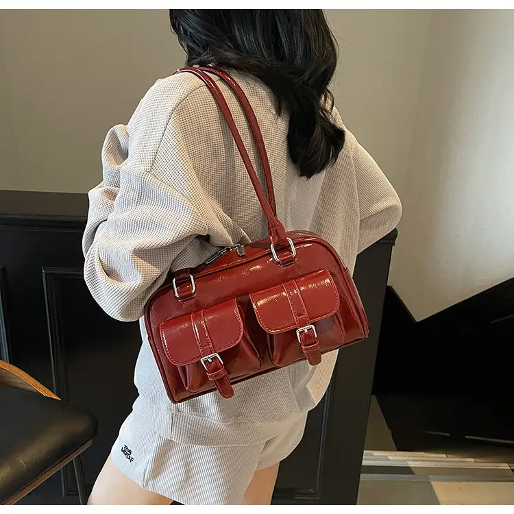 Brown Retro Shoulder Bag for Women with 5 Pockets — feature 43