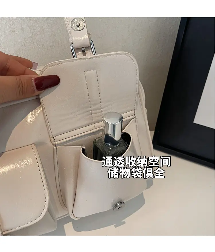 Brown Retro Shoulder Bag for Women with 5 Pockets — feature 6