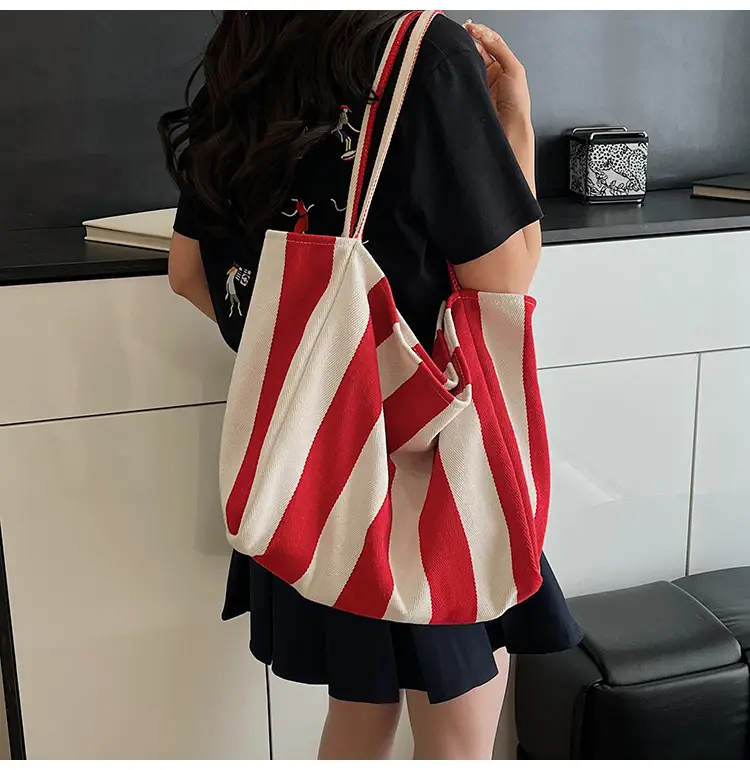 Red Striped Canvas Shoulder Bag for Women 2026 — feature 18