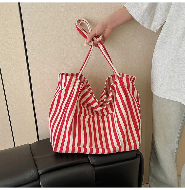 Red Striped Canvas Shoulder Bag for Women 2026 — feature 29