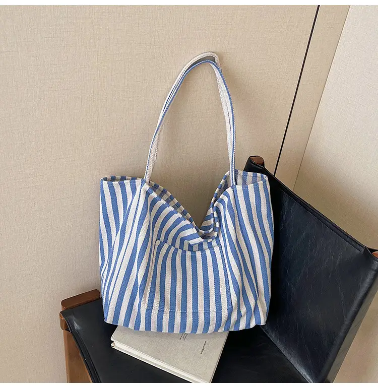 Red Striped Canvas Shoulder Bag for Women 2026 — feature 47
