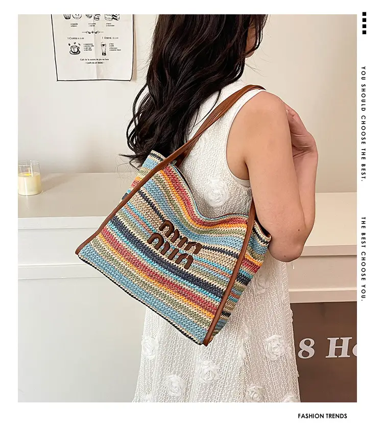 2025 New Commuting Tote Bag Striped Woven Large Capacity — feature 3