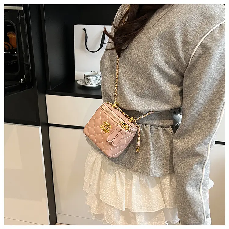 2025 Rhombic Embroidery Chain Women's Bags Set — feature 19