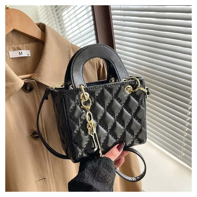 New Korean Style Textured Black Shoulder Bag for Women — feature 20