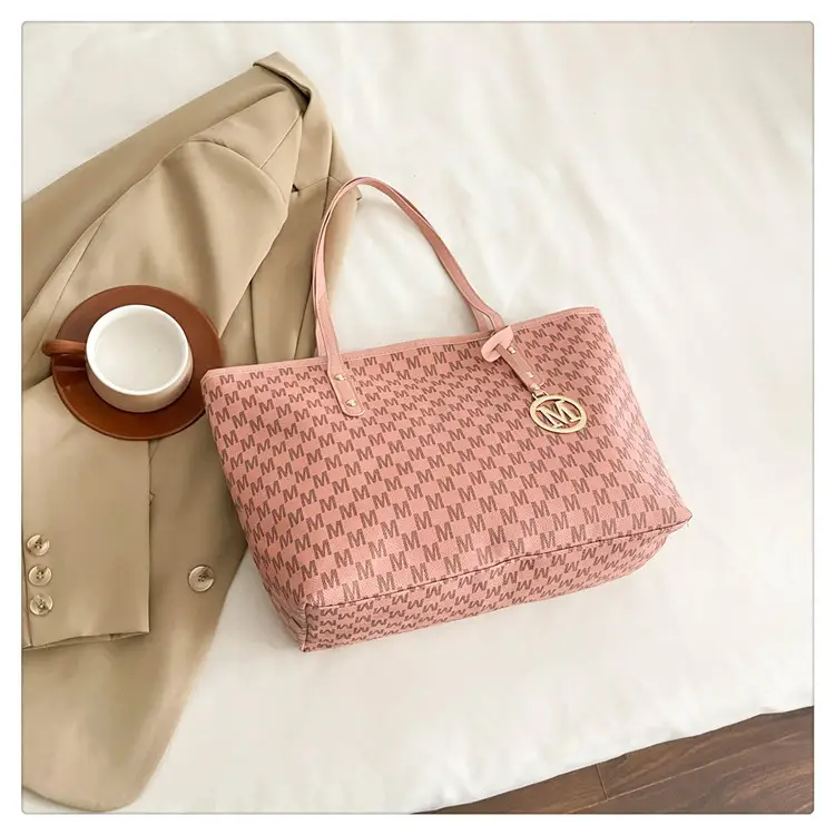 Pink Letter Printed Shoulder Bag for Women 2025 - Image 2