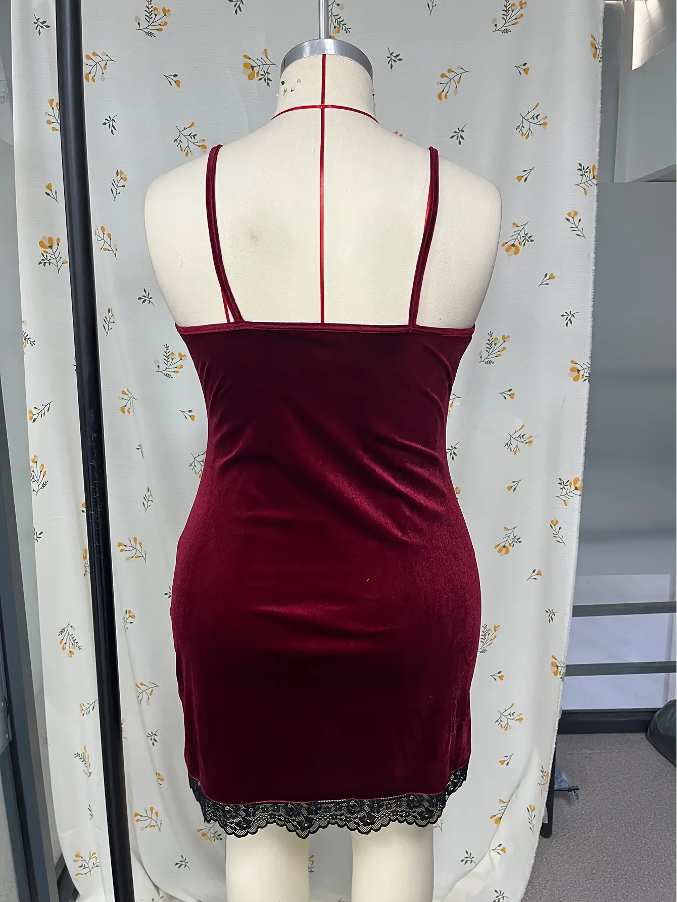 European American Cross-Border Lace Burgundy Nightgown Dress — feature 11