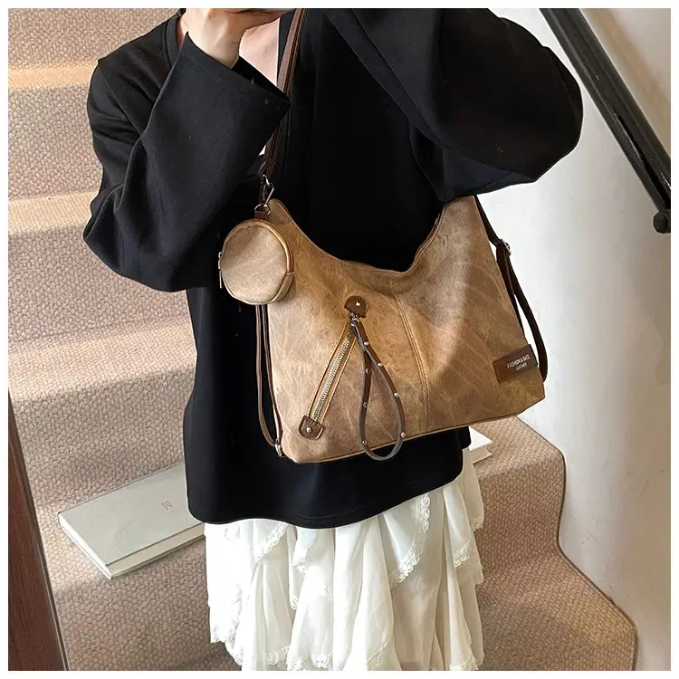 Korean Style Cream Leather Shoulder Bag Large Capacity — feature 11