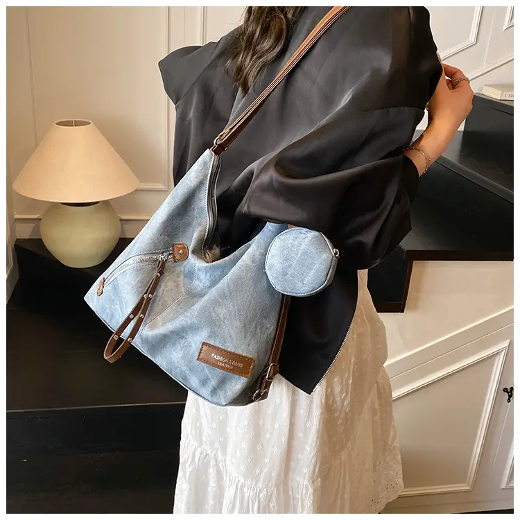 Korean Style Cream Leather Shoulder Bag Large Capacity — feature 14