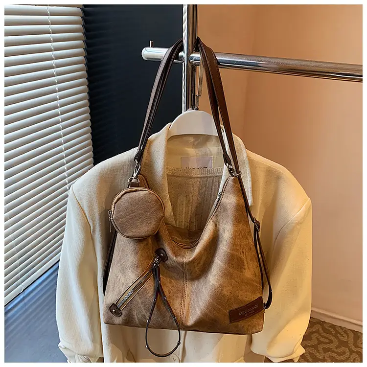 Korean Style Cream Leather Shoulder Bag Large Capacity — feature 19
